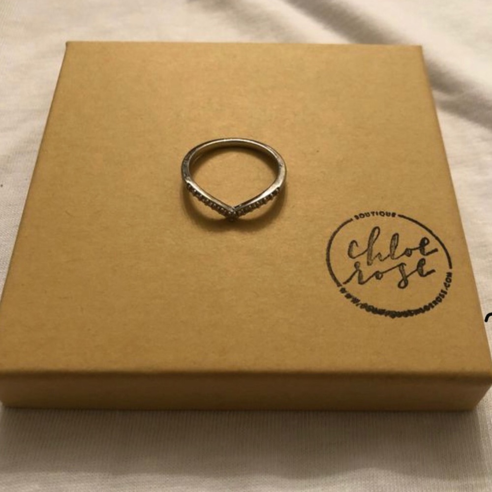 CHLOE ROSE RING - Picture 2 of 3